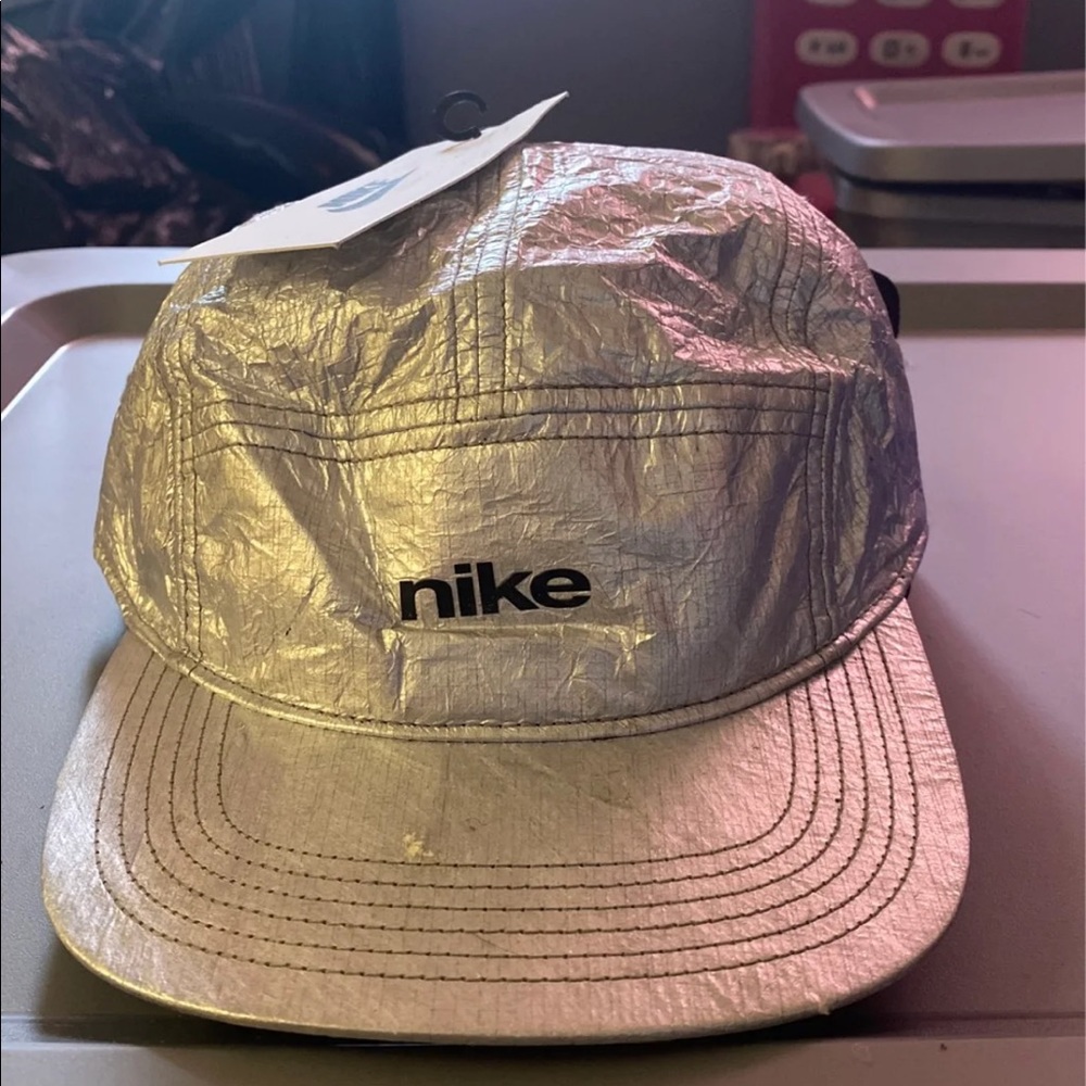 New Nike hat
